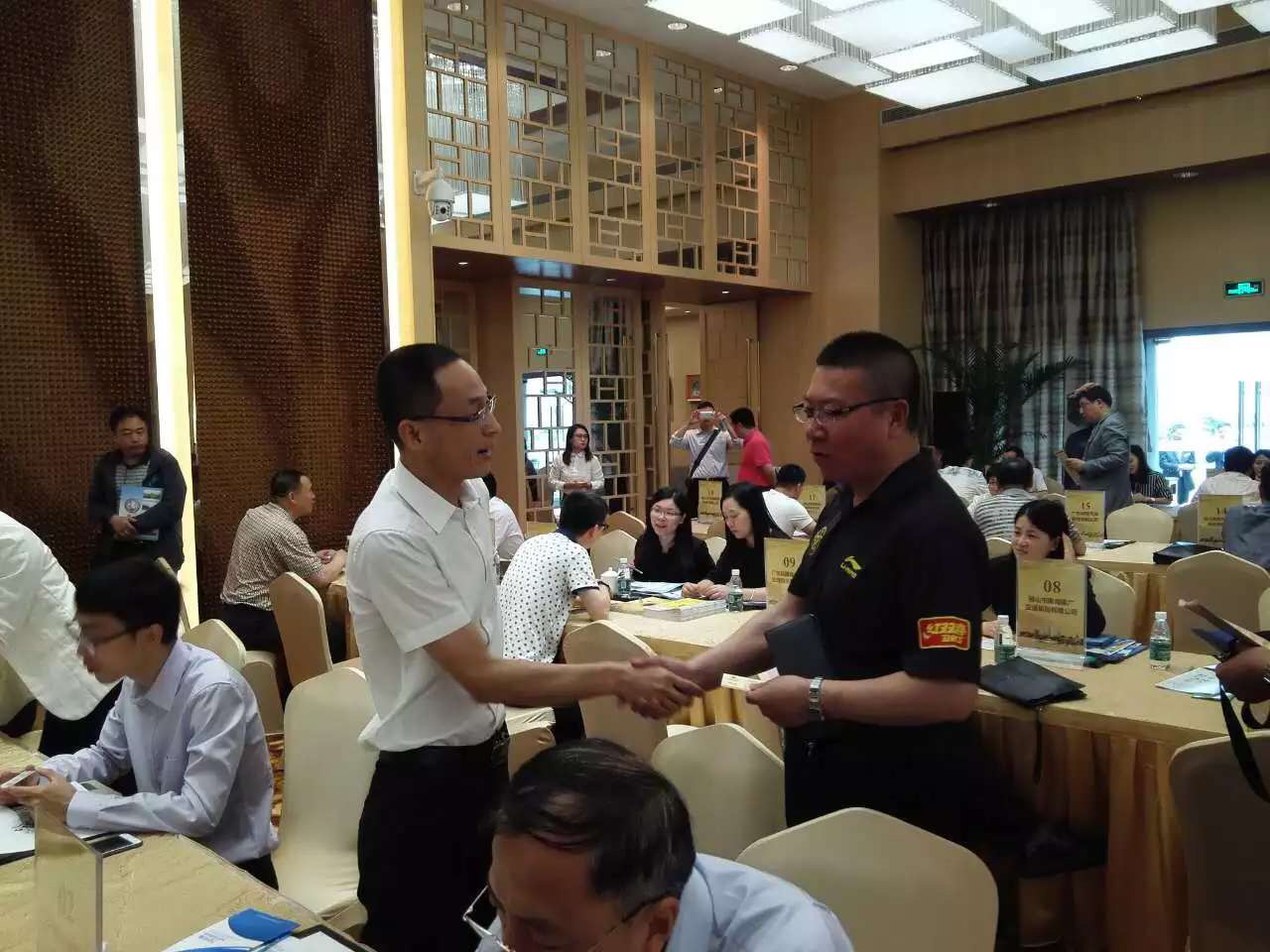 吉林省各大高校、南海區(qū)行政企事業(yè)單位領(lǐng)導(dǎo)蒞臨我司參觀考察