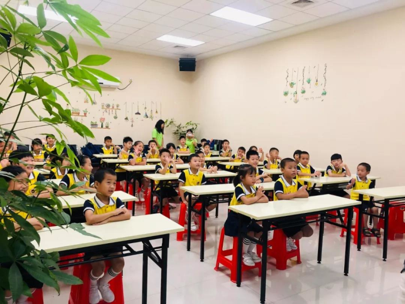 【企業(yè)動態(tài)】華昌小候鳥暑期班開班啦，這個暑假華昌鋁業(yè)伴你成長！